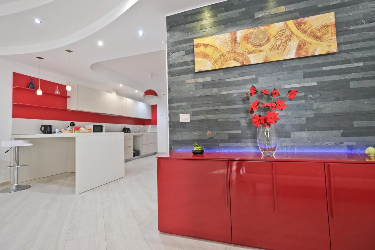 Modern House - 5 Stelle - Posto Auto Privato Daire Brindisi Dış mekan fotoğraf