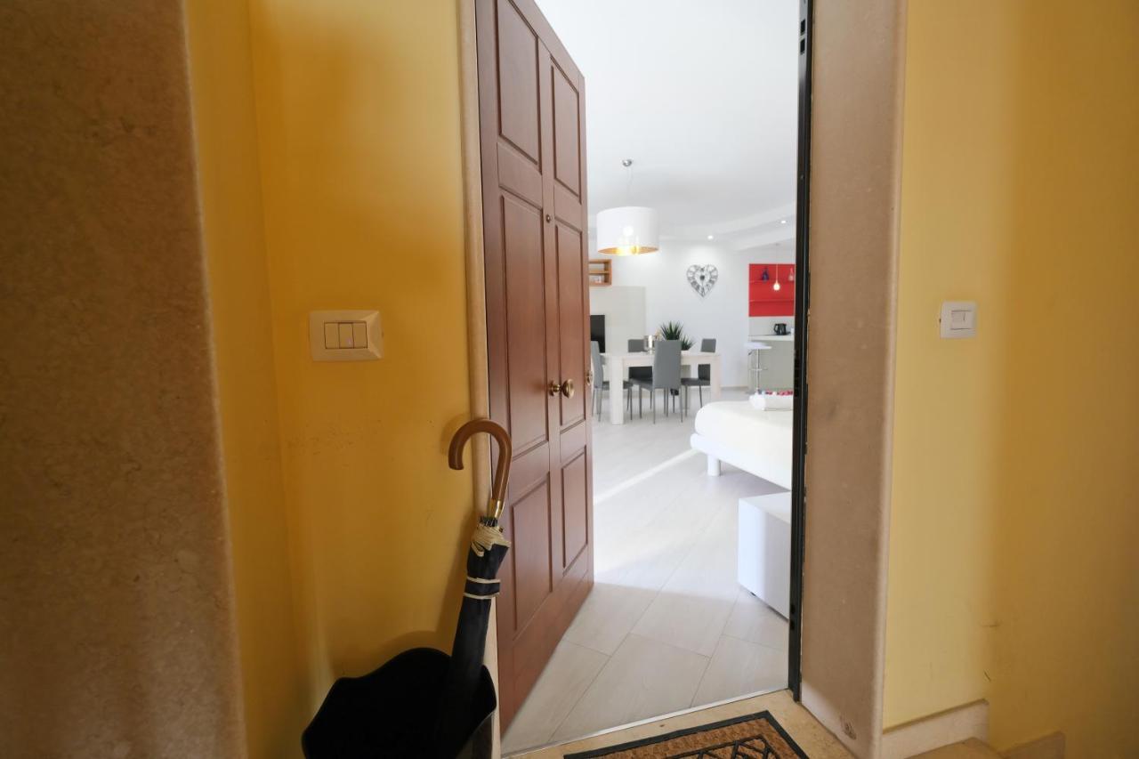 Modern House - 5 Stelle - Posto Auto Privato Daire Brindisi Dış mekan fotoğraf
