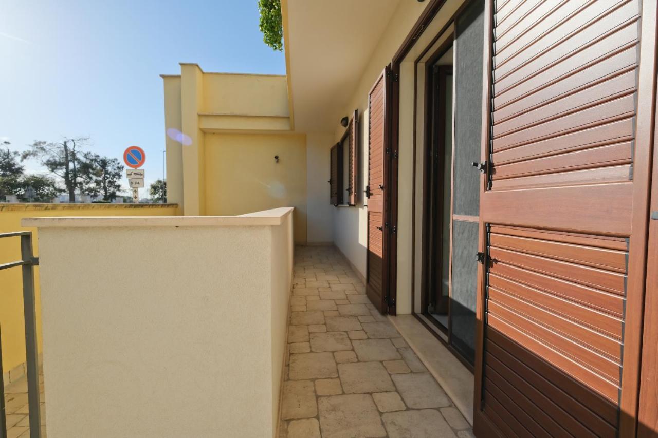 Modern House - 5 Stelle - Posto Auto Privato Daire Brindisi Dış mekan fotoğraf